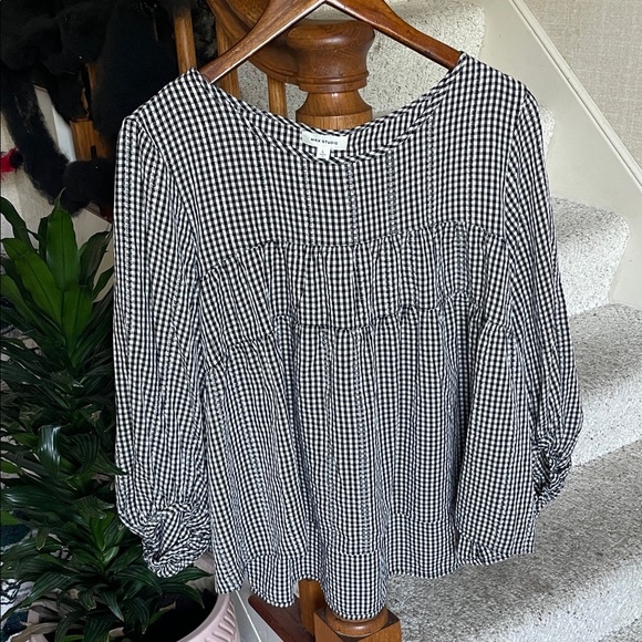 Max Studio Black and White Checkered Gingham Blouse - Picture 1 of 10